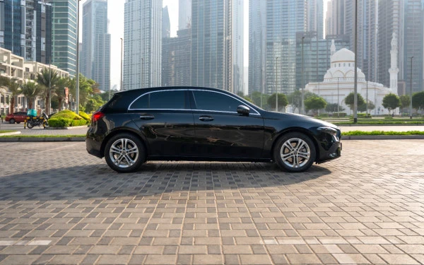 Mercedes A220