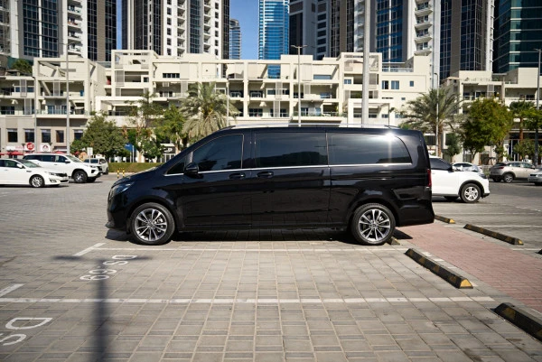 Mercedes V300 Avantgarde Extra Long