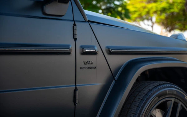 Matte Black Mercedes G63 AMG Photo 14
